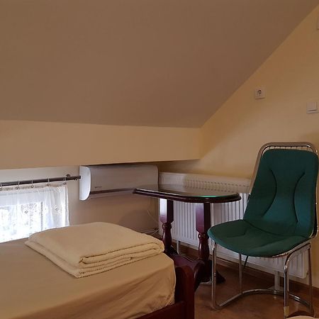 Hostel Beko Valjevo Quarto foto