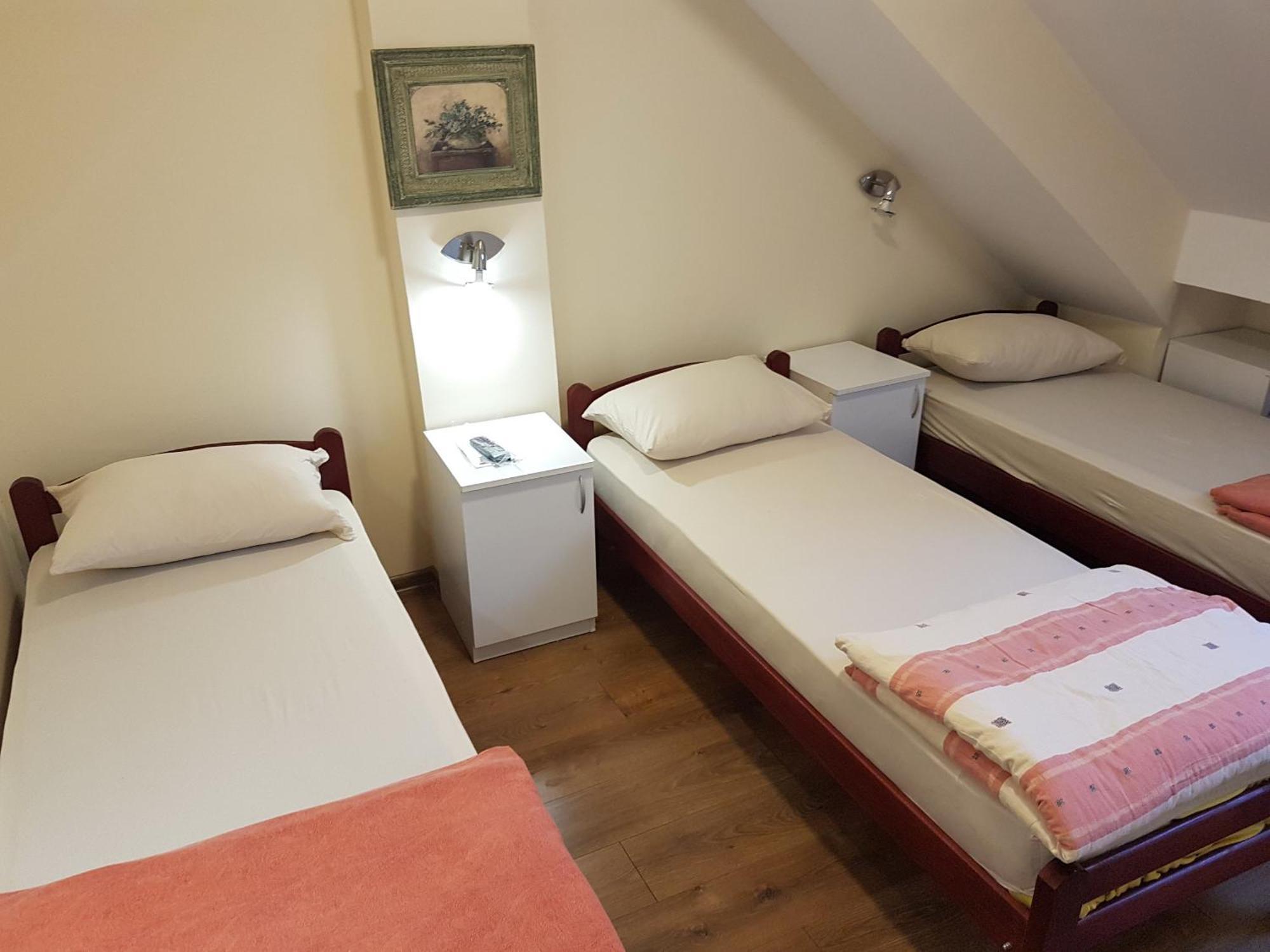 Hostel Beko Valjevo Quarto foto