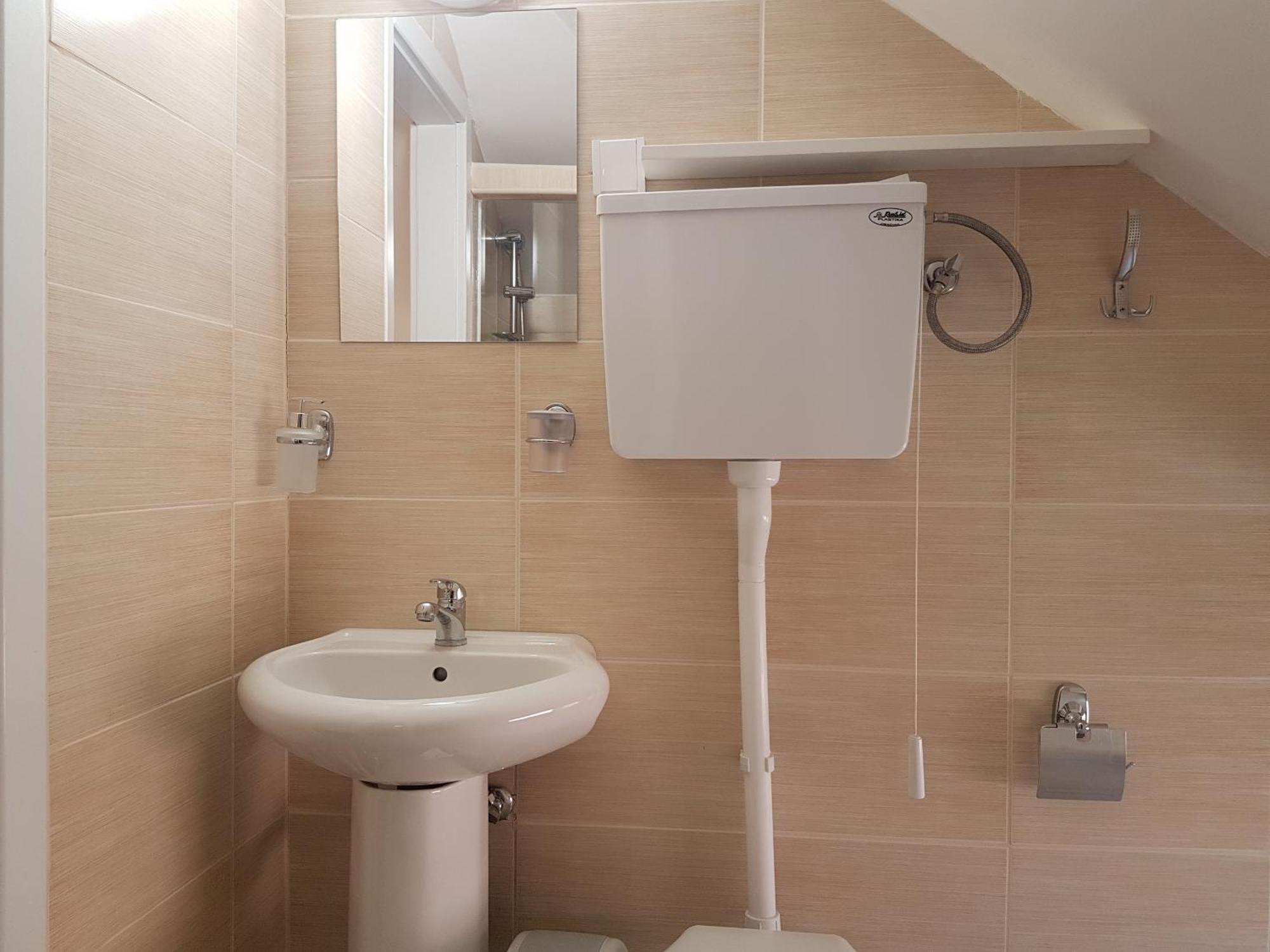 Hostel Beko Valjevo Quarto foto