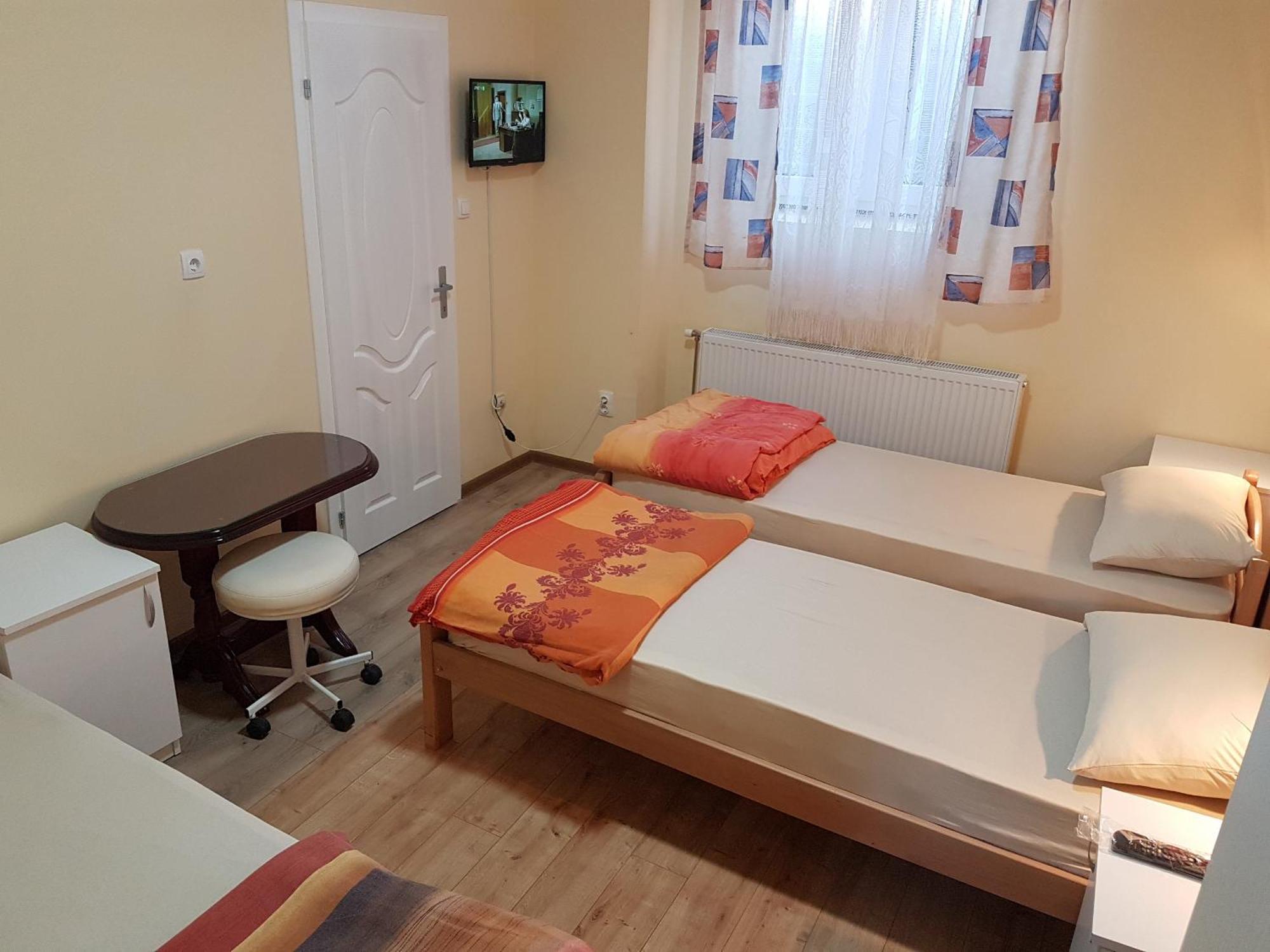 Hostel Beko Valjevo Quarto foto