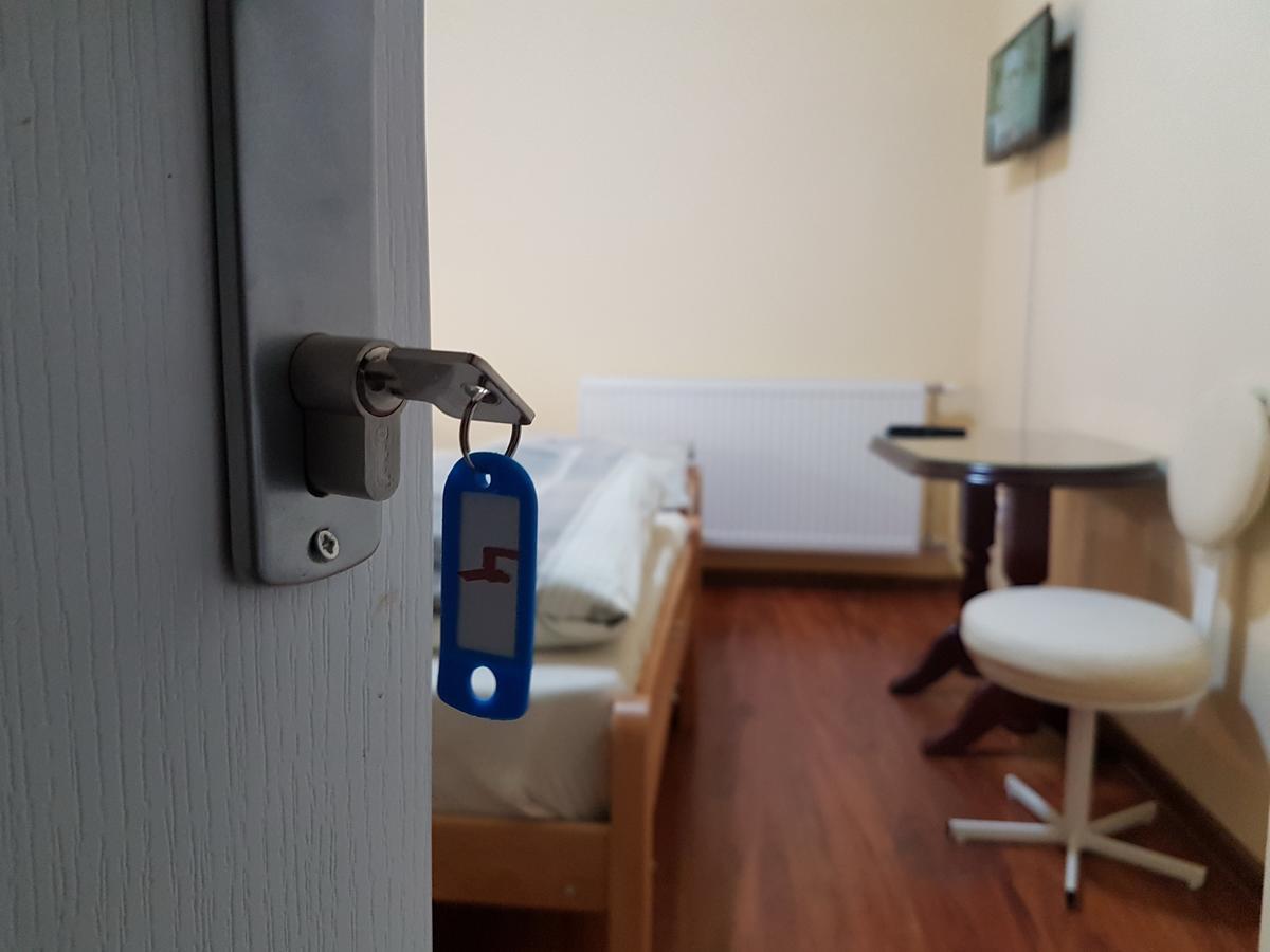 Hostel Beko Valjevo Quarto foto