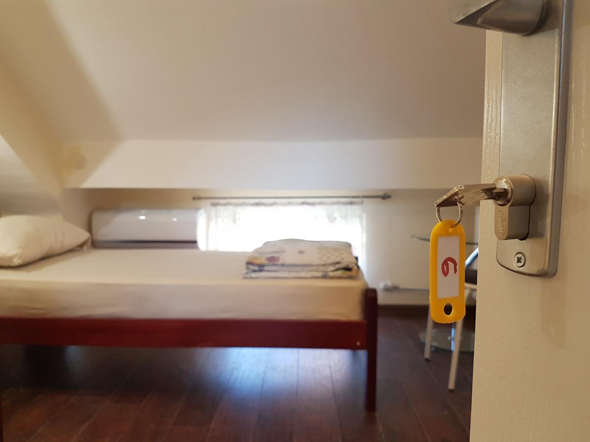 Hostel Beko Valjevo Quarto foto